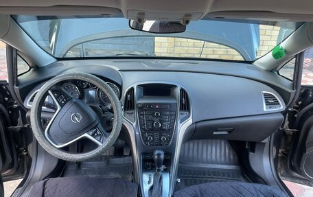 Opel Astra J, 2013 год, 700 000 рублей, 11 фотография