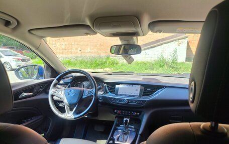 Opel Insignia II рестайлинг, 2018 год, 1 900 000 рублей, 10 фотография