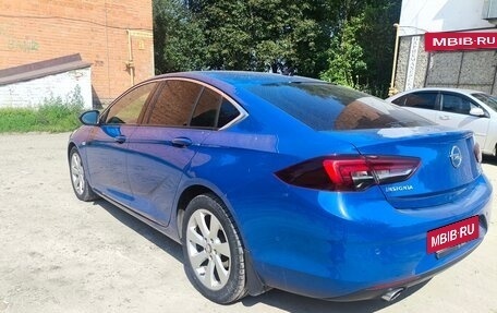 Opel Insignia II рестайлинг, 2018 год, 1 900 000 рублей, 7 фотография