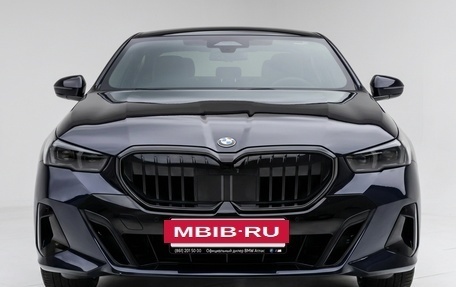 BMW 5 серия, 2025 год, 7 990 000 рублей, 4 фотография