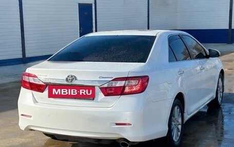 Toyota Camry, 2013 год, 1 580 000 рублей, 5 фотография