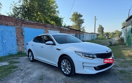 KIA Optima IV, 2017 год, 1 900 000 рублей, 4 фотография