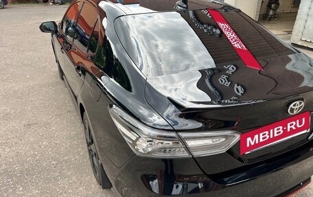 Toyota Camry, 2021 год, 3 200 000 рублей, 9 фотография