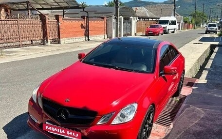 Mercedes-Benz E-Класс, 2012 год, 1 280 000 рублей, 2 фотография