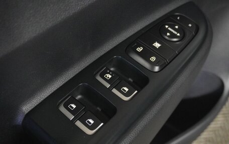 KIA Rio IV, 2018 год, 1 238 000 рублей, 13 фотография