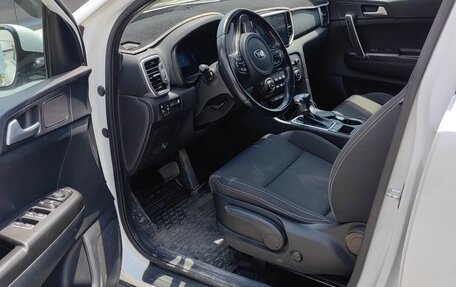 KIA Sportage IV рестайлинг, 2017 год, 2 150 000 рублей, 4 фотография