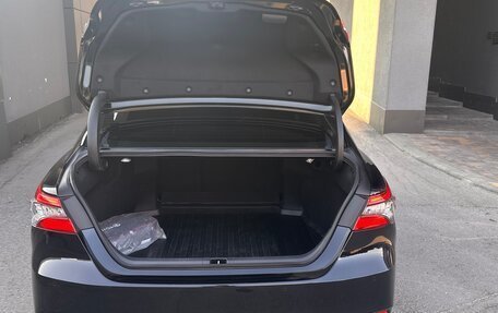 Toyota Camry, 2021 год, 2 700 000 рублей, 7 фотография