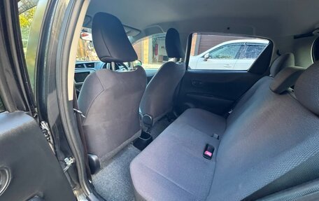 Toyota Vitz, 2012 год, 700 000 рублей, 10 фотография