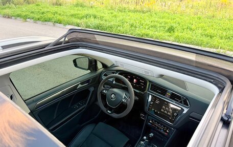 Volkswagen Tiguan II, 2020 год, 3 499 000 рублей, 30 фотография