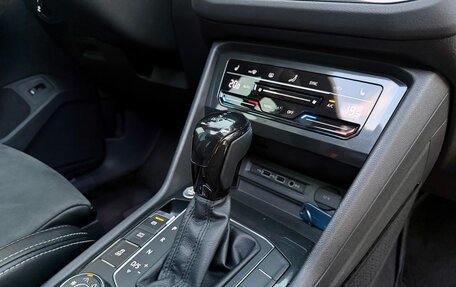 Volkswagen Tiguan II, 2020 год, 3 499 000 рублей, 31 фотография