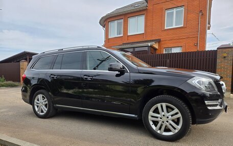 Mercedes-Benz GL-Класс, 2014 год, 2 200 000 рублей, 2 фотография