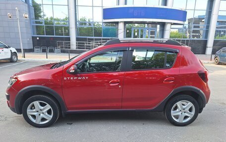 Renault Sandero II рестайлинг, 2014 год, 910 000 рублей, 5 фотография