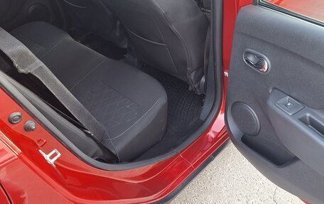 Renault Sandero II рестайлинг, 2014 год, 910 000 рублей, 12 фотография