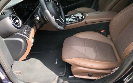 Mercedes-Benz E-Класс, 2018 год, 3 490 000 рублей, 15 фотография
