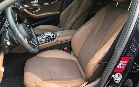 Mercedes-Benz E-Класс, 2018 год, 3 490 000 рублей, 14 фотография