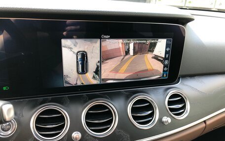 Mercedes-Benz E-Класс, 2018 год, 3 490 000 рублей, 23 фотография