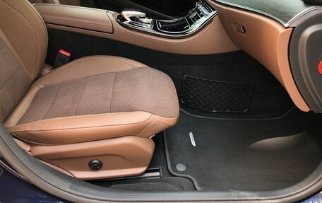 Mercedes-Benz E-Класс, 2018 год, 3 490 000 рублей, 27 фотография