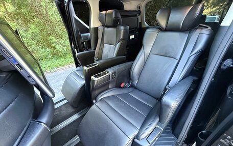 Toyota Alphard III, 2018 год, 3 950 000 рублей, 22 фотография