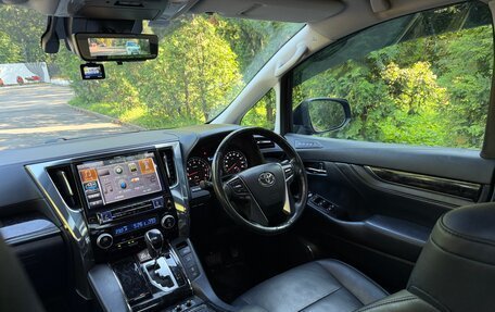 Toyota Alphard III, 2018 год, 3 950 000 рублей, 29 фотография