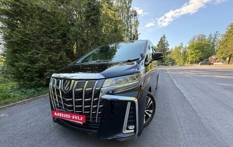 Toyota Alphard III, 2018 год, 3 950 000 рублей, 32 фотография