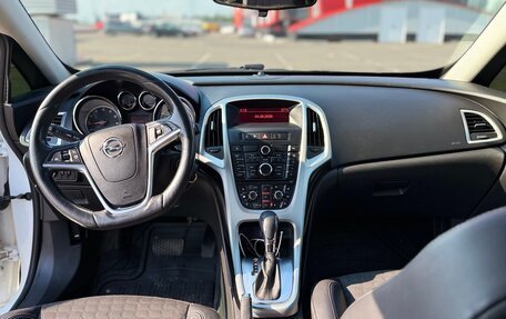 Opel Astra J, 2012 год, 900 000 рублей, 10 фотография