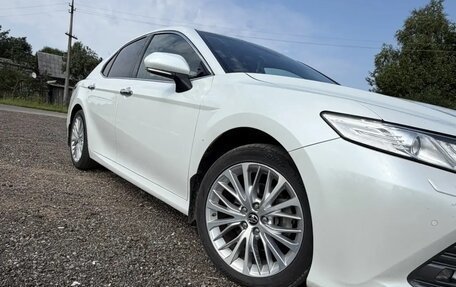 Toyota Camry, 2018 год, 2 555 000 рублей, 4 фотография