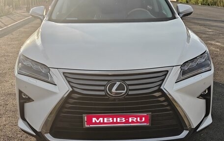Lexus RX IV рестайлинг, 2017 год, 4 800 000 рублей, 7 фотография