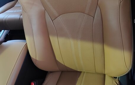 Lexus RX IV рестайлинг, 2017 год, 4 800 000 рублей, 26 фотография
