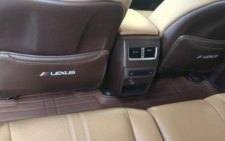 Lexus RX IV рестайлинг, 2017 год, 4 800 000 рублей, 28 фотография