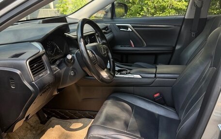 Lexus RX IV рестайлинг, 2017 год, 3 600 000 рублей, 6 фотография