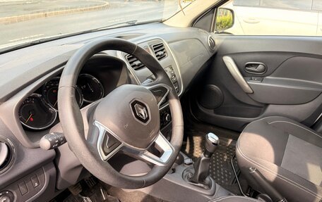 Renault Logan II, 2022 год, 1 250 000 рублей, 13 фотография