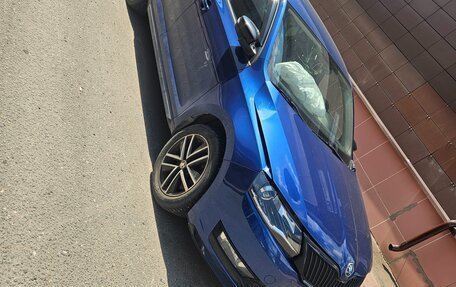 Skoda Rapid I, 2019 год, 700 000 рублей, 2 фотография