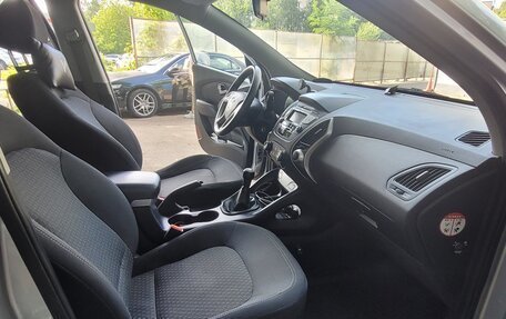 Hyundai ix35 I рестайлинг, 2013 год, 1 150 000 рублей, 15 фотография