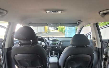 Hyundai ix35 I рестайлинг, 2013 год, 1 150 000 рублей, 22 фотография