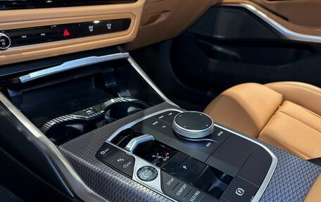 BMW 3 серия, 2024 год, 5 200 000 рублей, 19 фотография