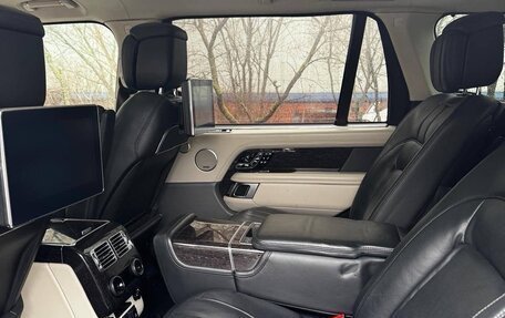 Land Rover Range Rover IV рестайлинг, 2018 год, 8 000 000 рублей, 21 фотография