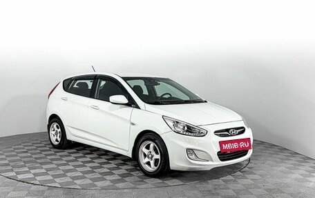 Hyundai Solaris II рестайлинг, 2013 год, 585 500 рублей, 3 фотография