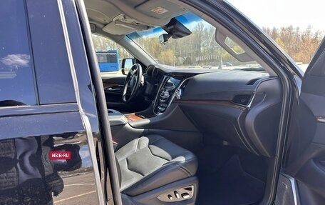 Cadillac Escalade IV, 2018 год, 4 610 000 рублей, 7 фотография