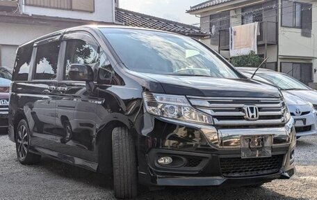 Honda Stepwgn IV, 2013 год, 1 350 000 рублей, 1 фотография
