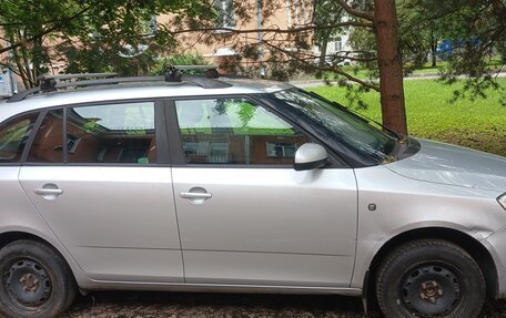 Skoda Fabia II, 2013 год, 800 000 рублей, 2 фотография