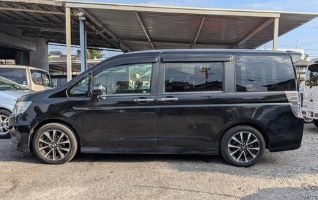 Honda Stepwgn IV, 2013 год, 1 350 000 рублей, 4 фотография
