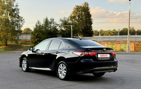 Toyota Camry, 2020 год, 2 750 000 рублей, 8 фотография