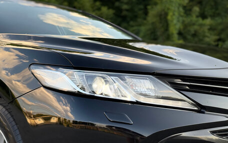 Toyota Camry, 2020 год, 2 750 000 рублей, 11 фотография