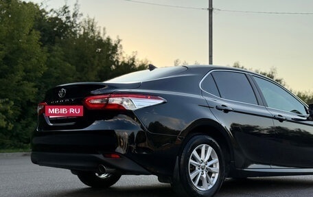 Toyota Camry, 2020 год, 2 750 000 рублей, 14 фотография
