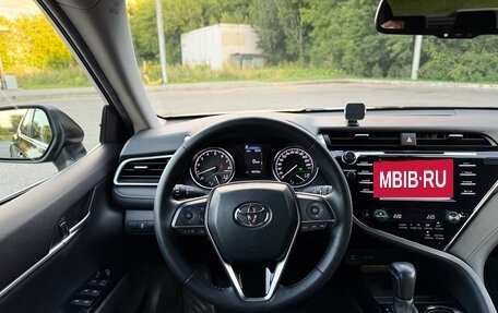 Toyota Camry, 2020 год, 2 750 000 рублей, 24 фотография