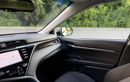 Toyota Camry, 2020 год, 2 750 000 рублей, 37 фотография