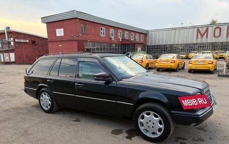 Mercedes-Benz E-Класс, 1995 год, 650 000 рублей, 3 фотография