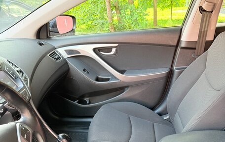 Hyundai Elantra V, 2015 год, 1 190 000 рублей, 17 фотография