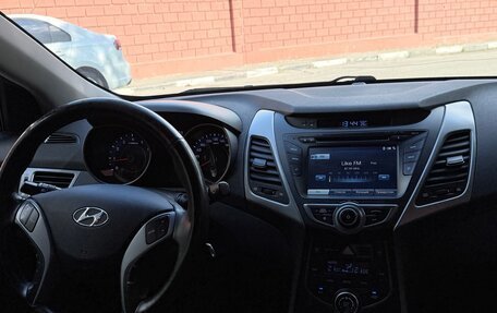 Hyundai Elantra V, 2015 год, 1 190 000 рублей, 25 фотография