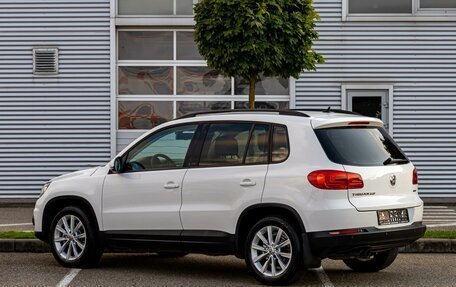 Volkswagen Tiguan I, 2012 год, 1 355 000 рублей, 4 фотография